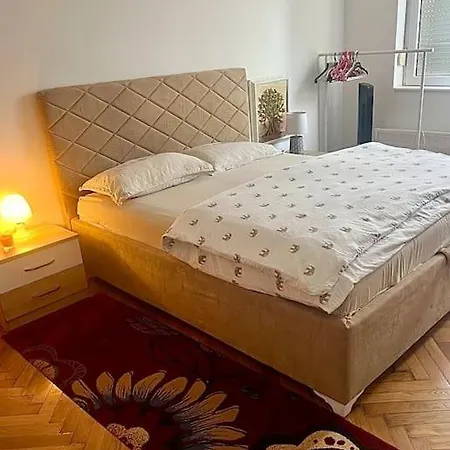 Heart Of Center Oasis Apartamento